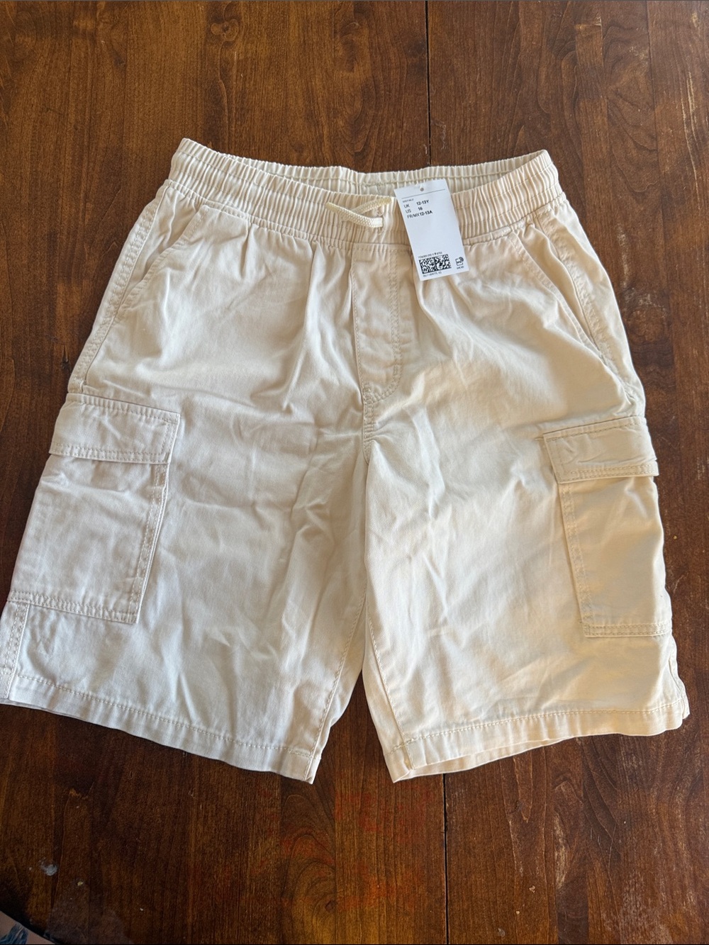 H&M Cream Cargo Shorts with Elastic Waistband